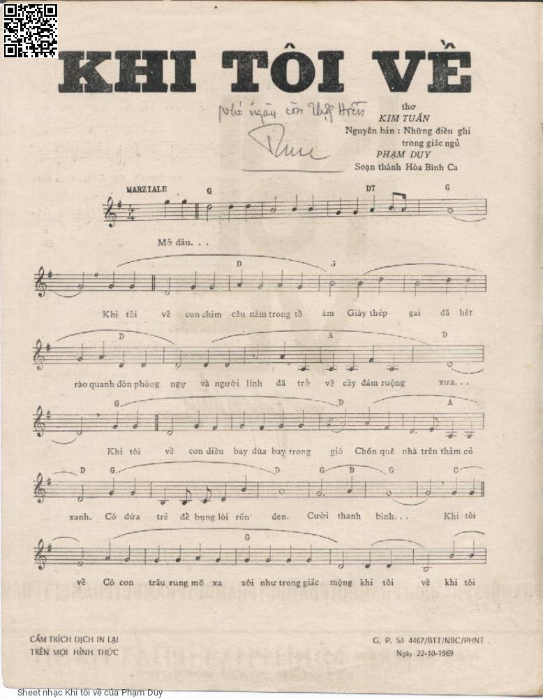 Trang 2 của Sheet nhạc PDF bài hát Khi tôi về - Phạm Duy, Khi tôi về, con chim  câu nằm trong tổ  ấm. Dây thép gai đã hết rào quanh  đồn phòng ngự